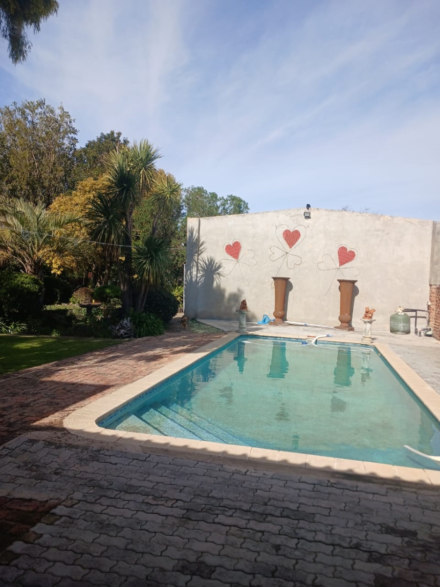 6 Bedroom Property for Sale in Somerset East Eastern Cape